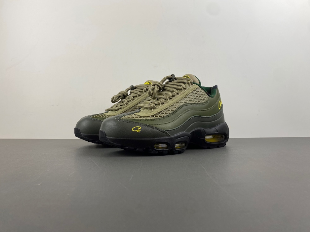 Corteiz x Air Max 95 FB2709-300