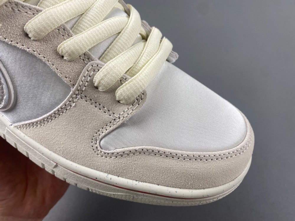 Nike SB Dunk Low Premium “Valentine’s Day  FZ5654-100