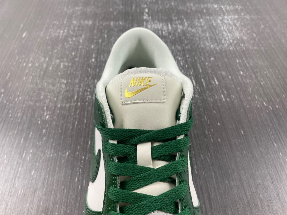 Nike Dunk Low LX “Gorge Green” DV0834-102
