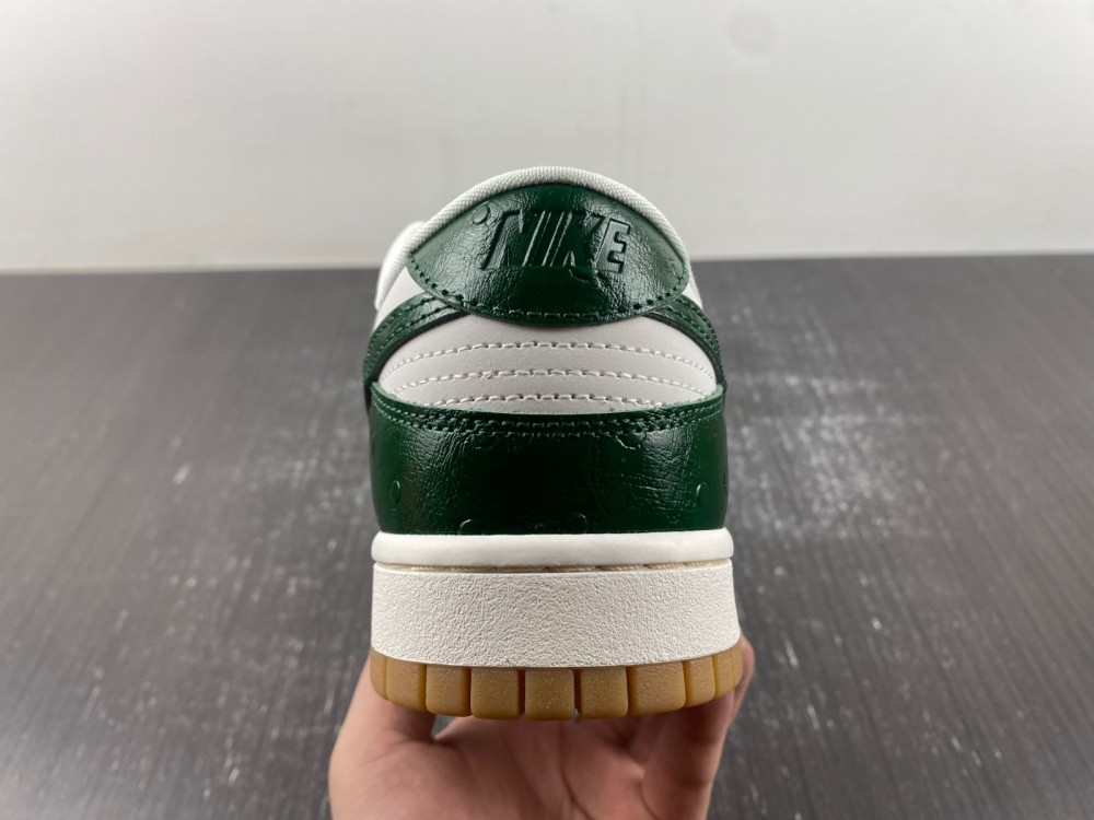 Nike Dunk Low LX “Gorge Green” DV0834-102