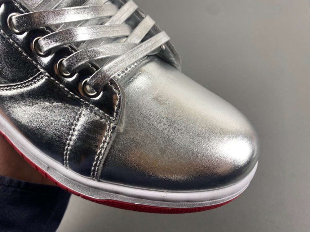 DONALD TRUMP NEVER SURRENDER D1873-401