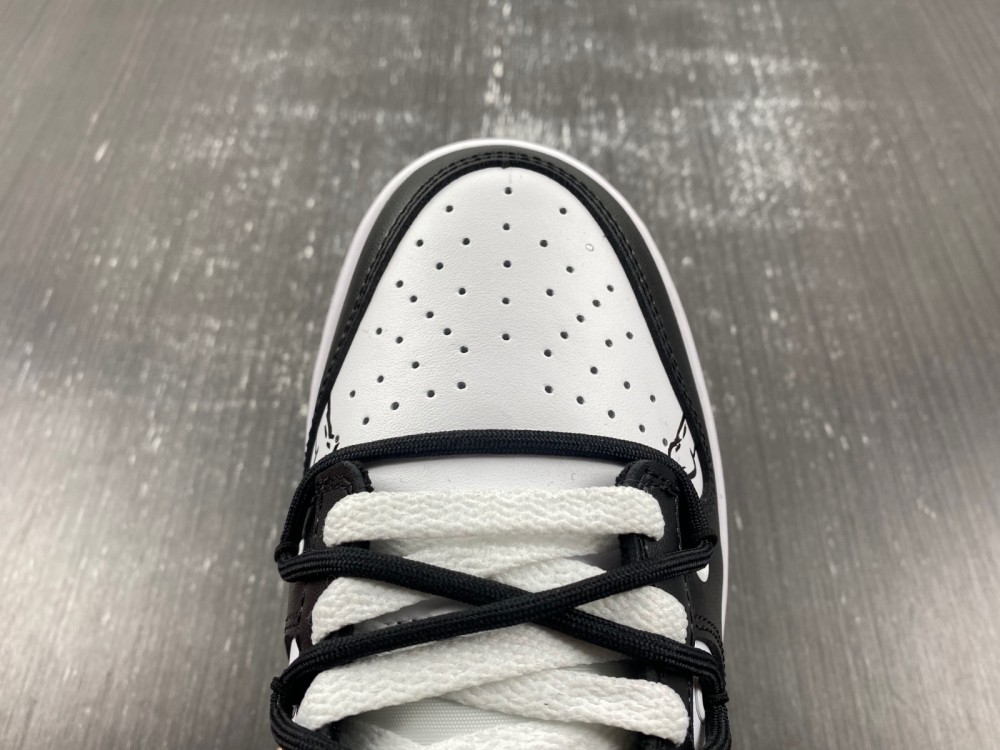 Nike Dunk Low DD1391-100