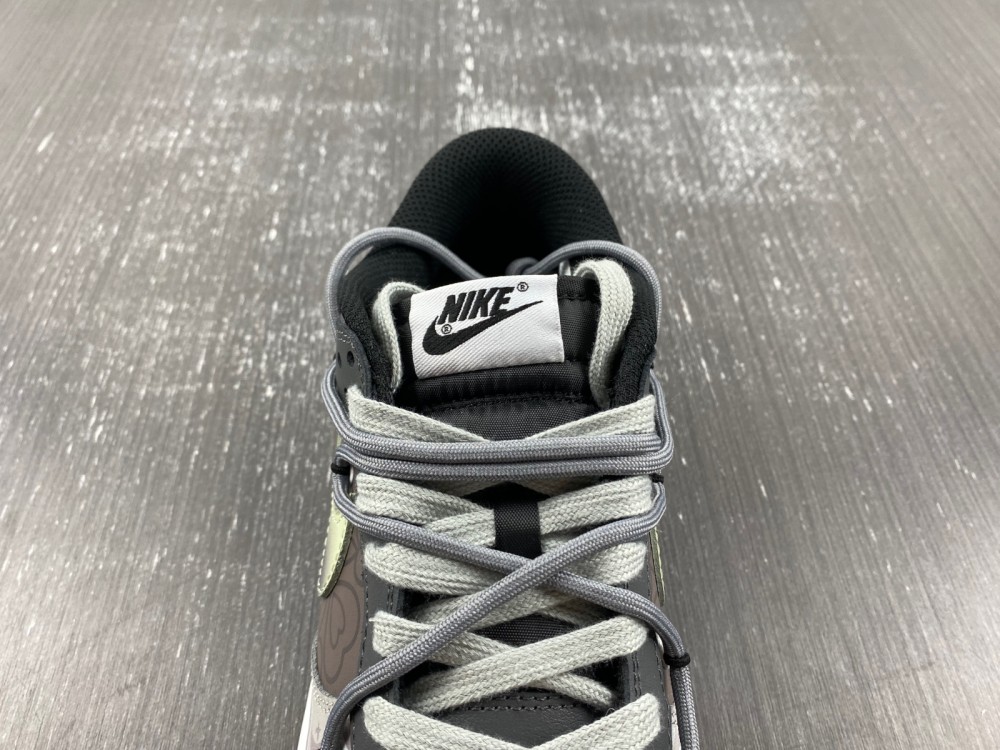 Nike Dunk Low MOON DV0831-104