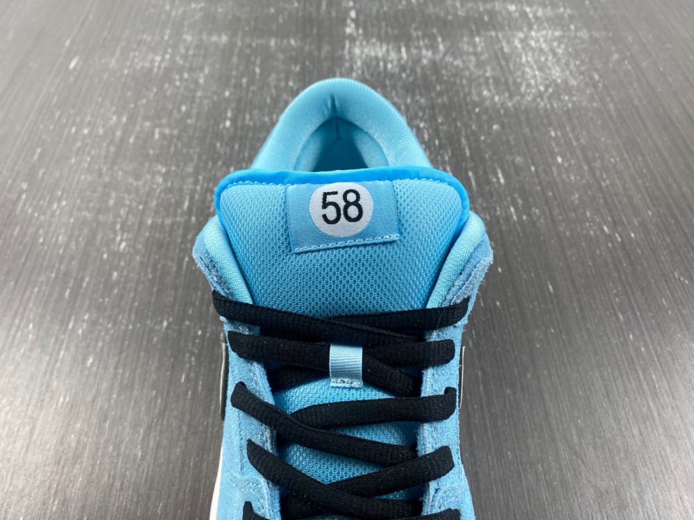 Nike SB Dunk Low BQ6817-401