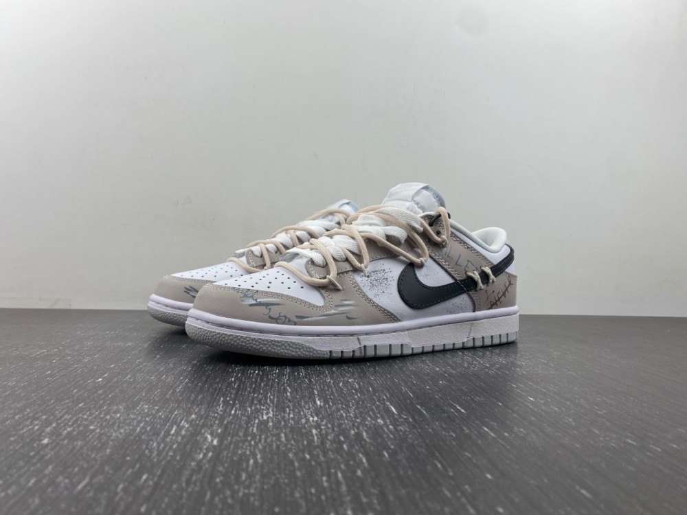 Nike Dunk Low DV0831-102