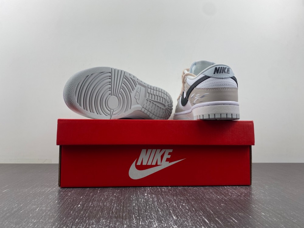 Nike Dunk Low DV0831-102