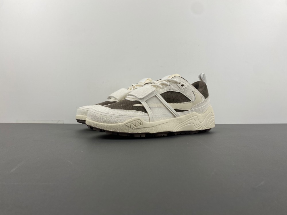 Nike Zoom Field HQ3061-102