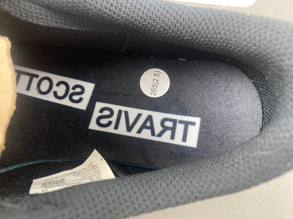 Travis Scott x Air Jordan 1 Low DM7866-061