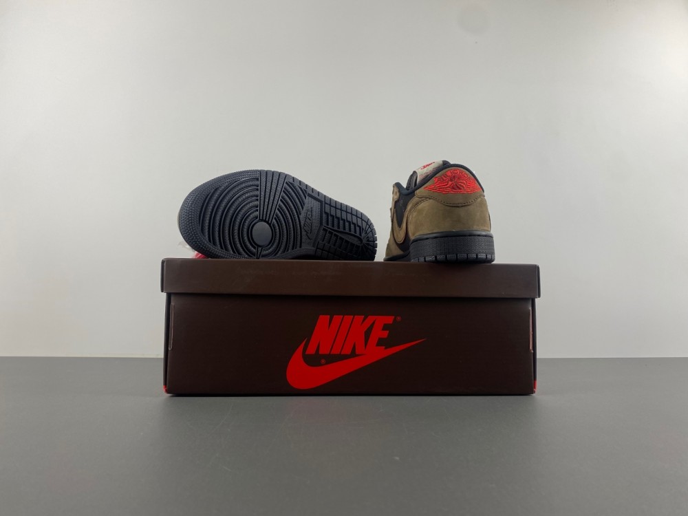 Travis Scott x Air Jordan 1  Low DM7866-202