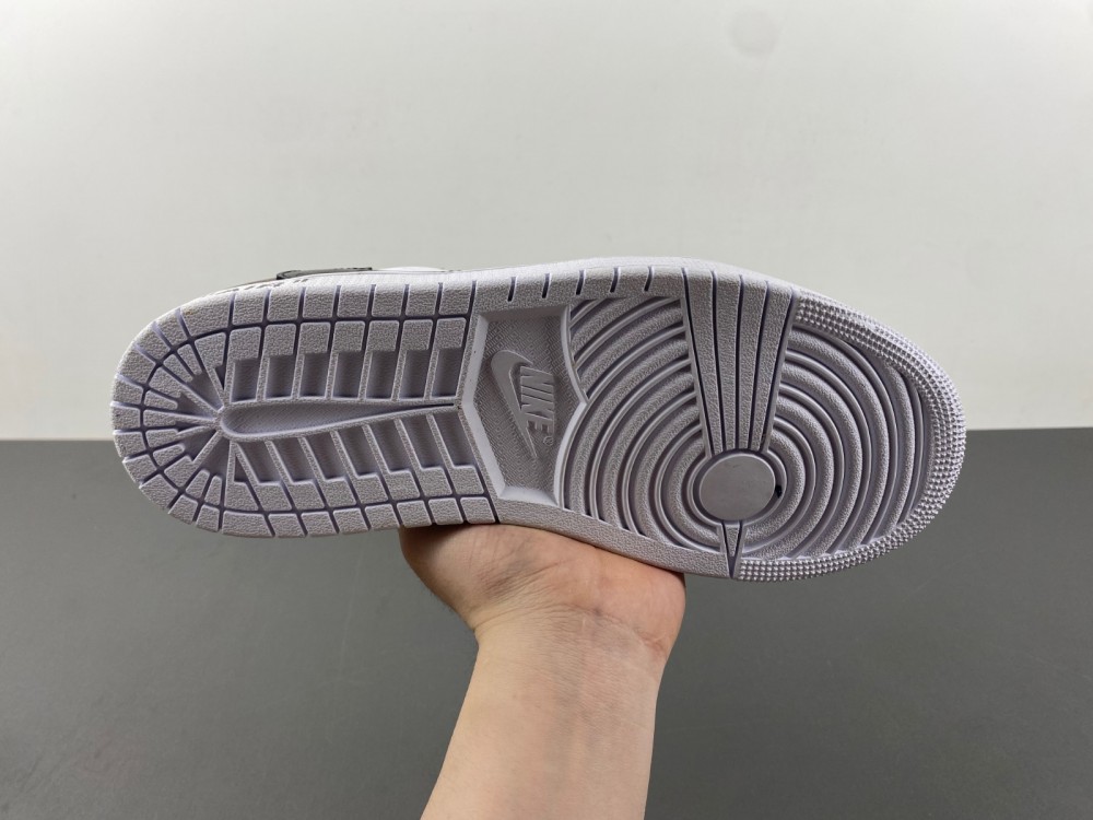 AIR JORDA 1 LOW DM7866--284