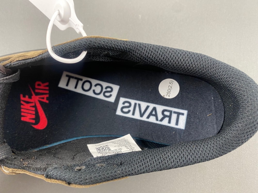 Travis Scott x Air Jordan 1  Low DM7866-202