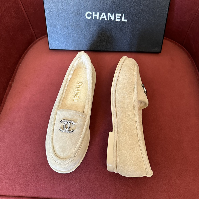 Chanel  Suede  loafers