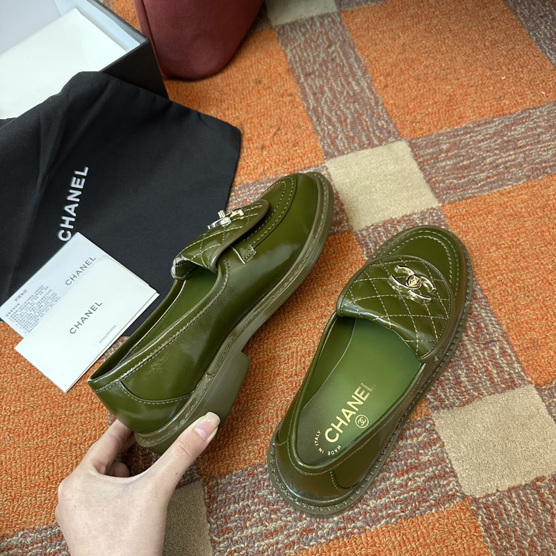 Chanel Leather CC Logo Loafers