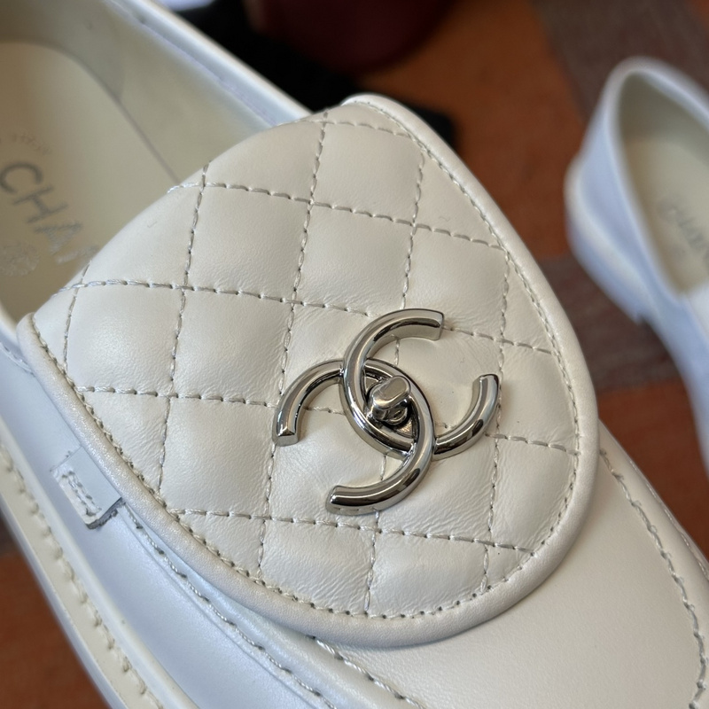 Chanel Leather CC Logo Loafers