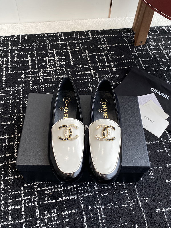 Chanel  Leather CC Logo Loafers