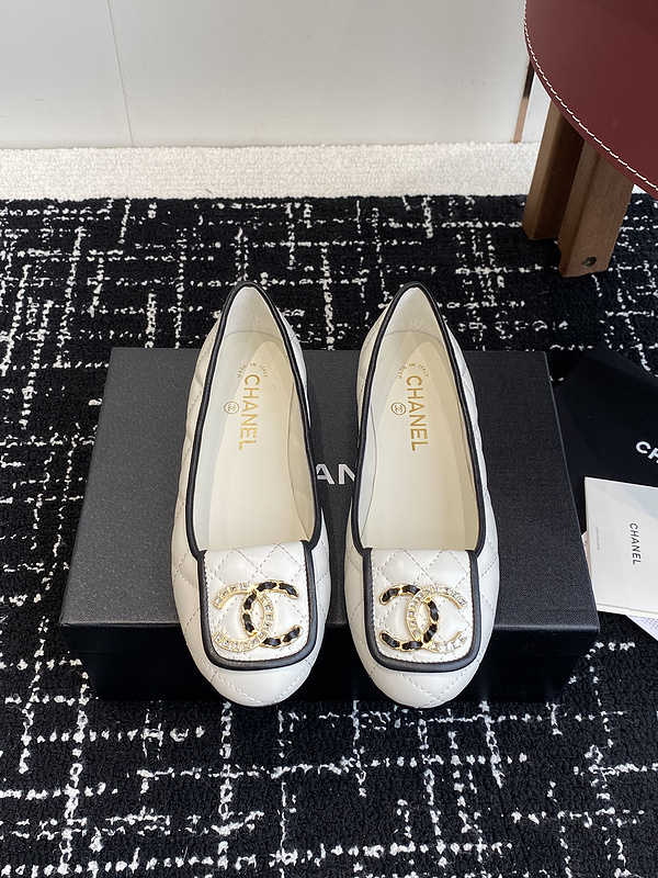 Chanel  Leather CC Logo Loafers