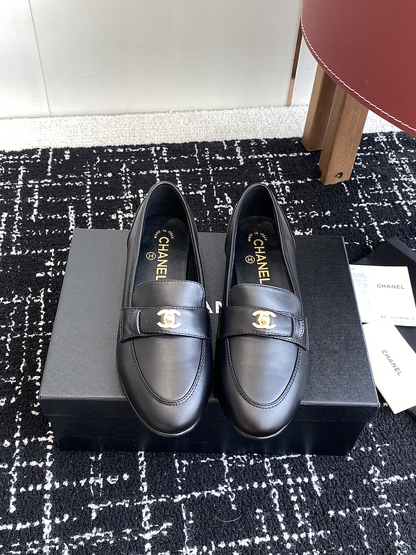 Chanel  Leather CC Logo Loafers