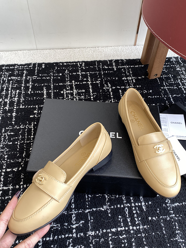 Chanel Leather CC Logo Loafers