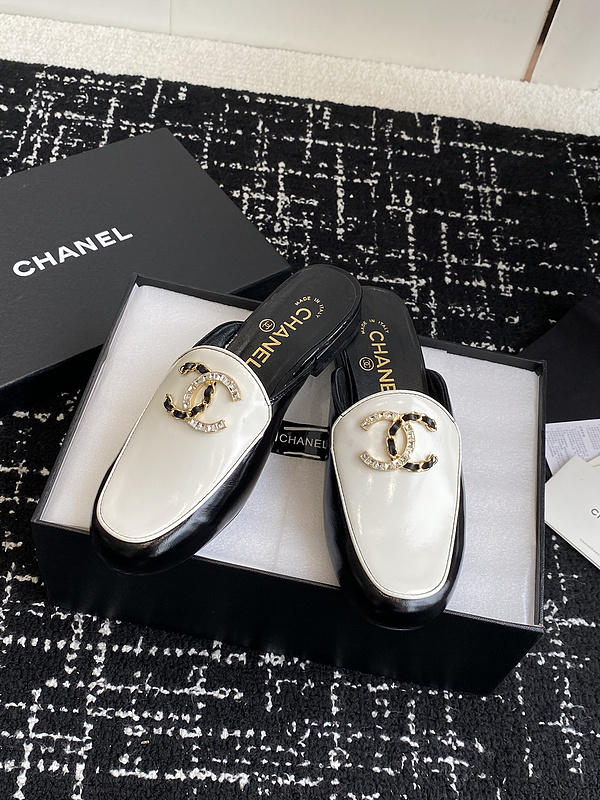 Chanel Slippers