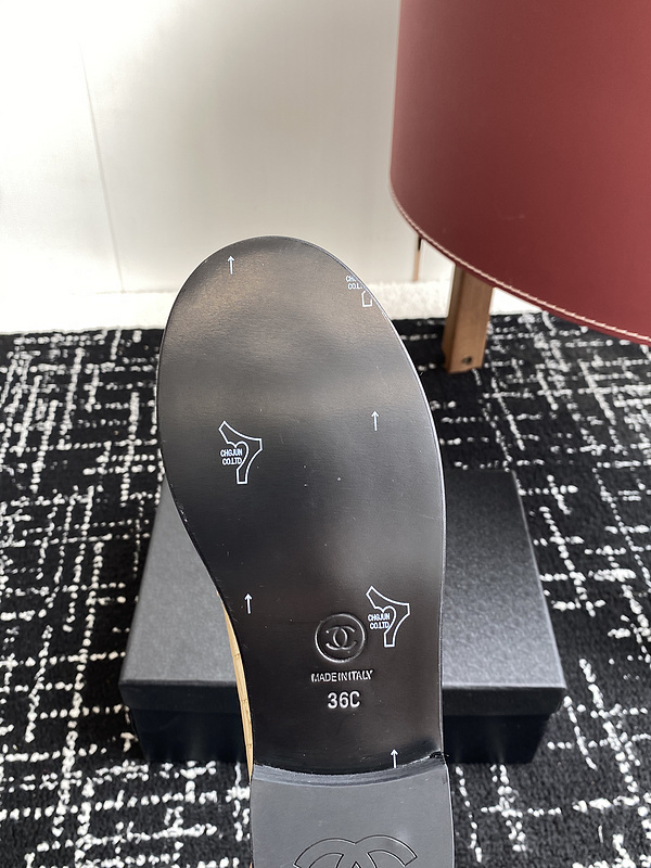 Chanel  Leather CC Logo Loafers