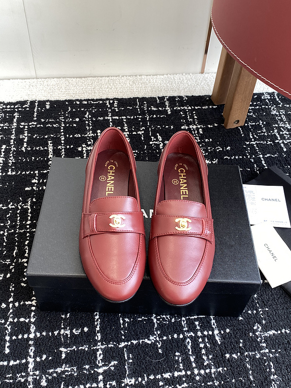 Chanel  Leather CC Logo Loafers