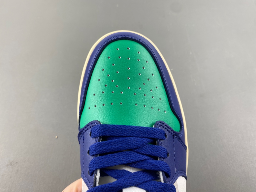 AIR JORDA 1 LOW 553558-147