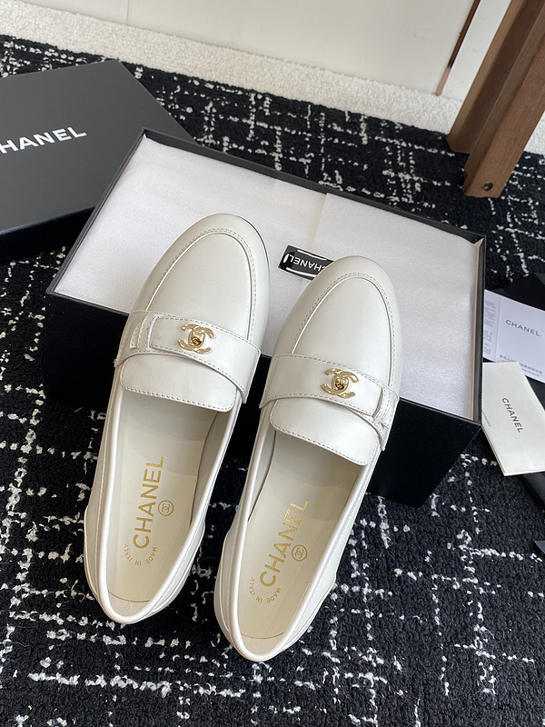 Chanel Leather CC Logo Loafers