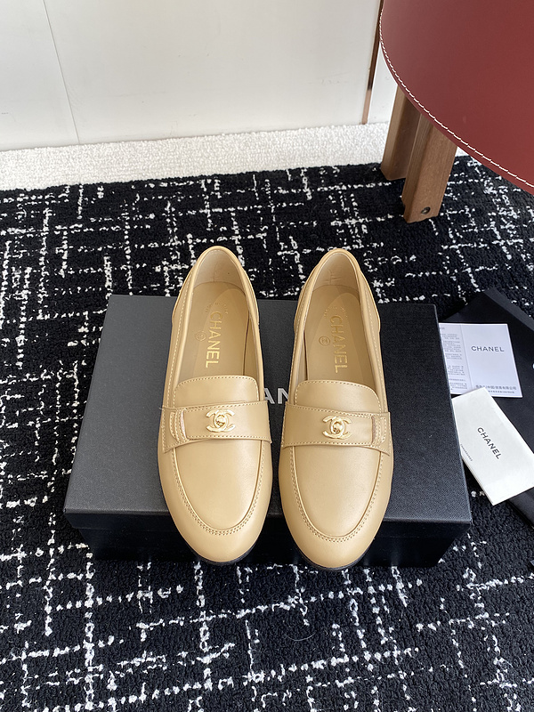 Chanel  Leather CC Logo Loafers