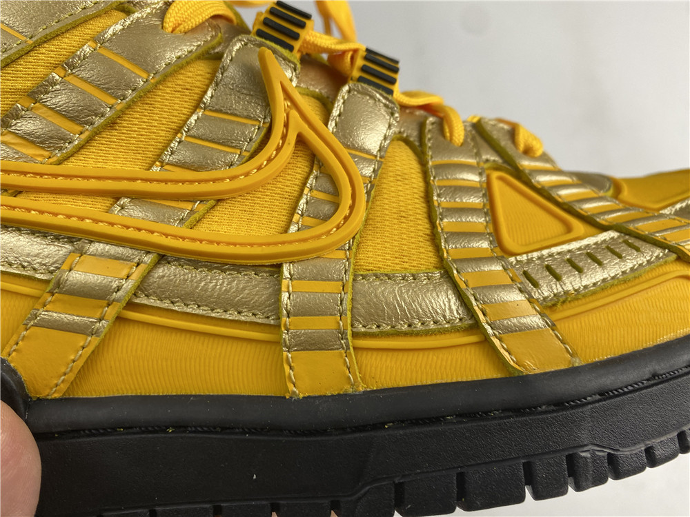 OFF-WHITE x Nike Air Rubber Dunk University Gold CU6015-100