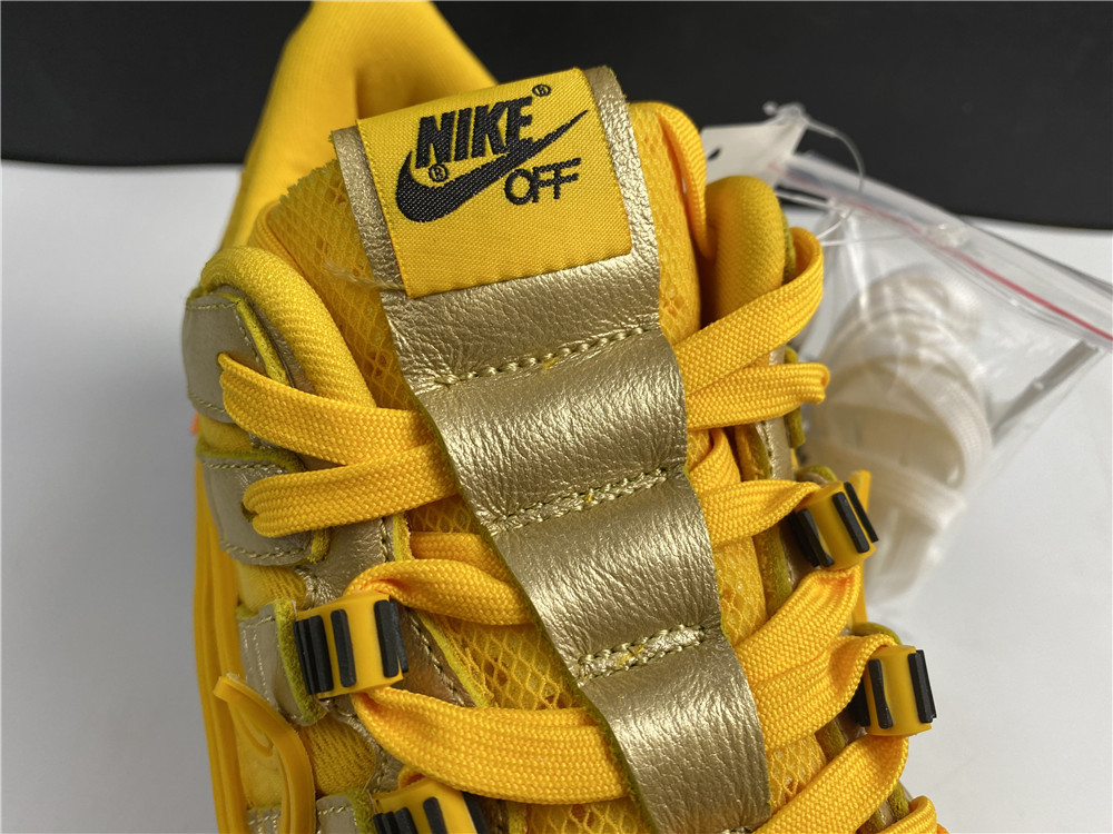 OFF-WHITE x Nike Air Rubber Dunk University Gold CU6015-100