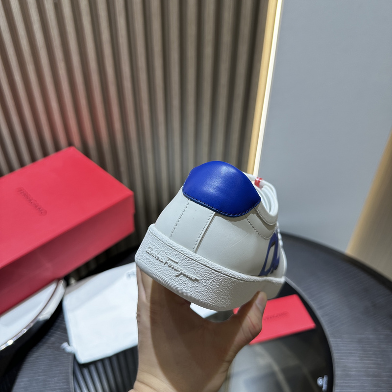 Ferragamo Gancini Sneakers