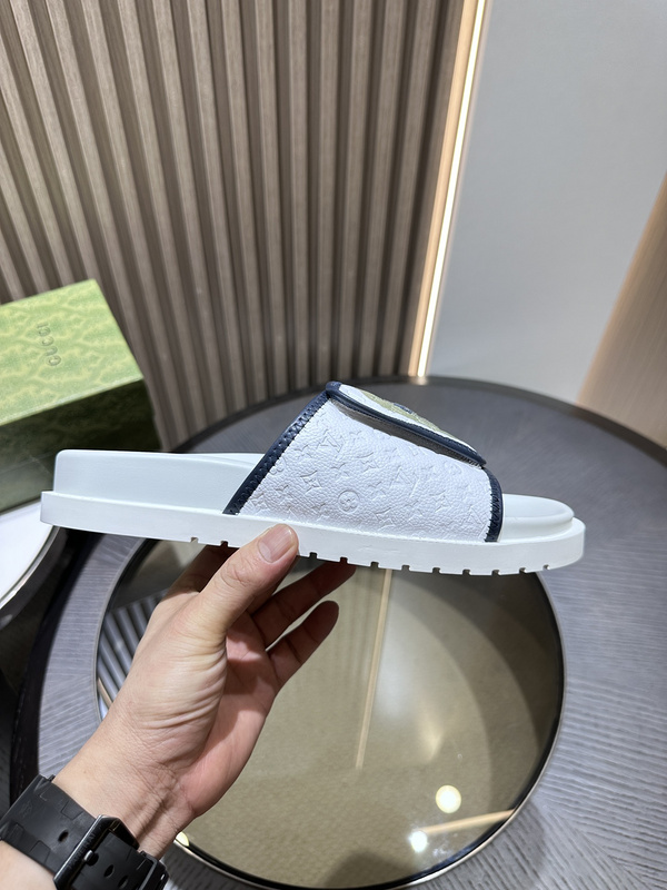 GUCCI  SLIDE