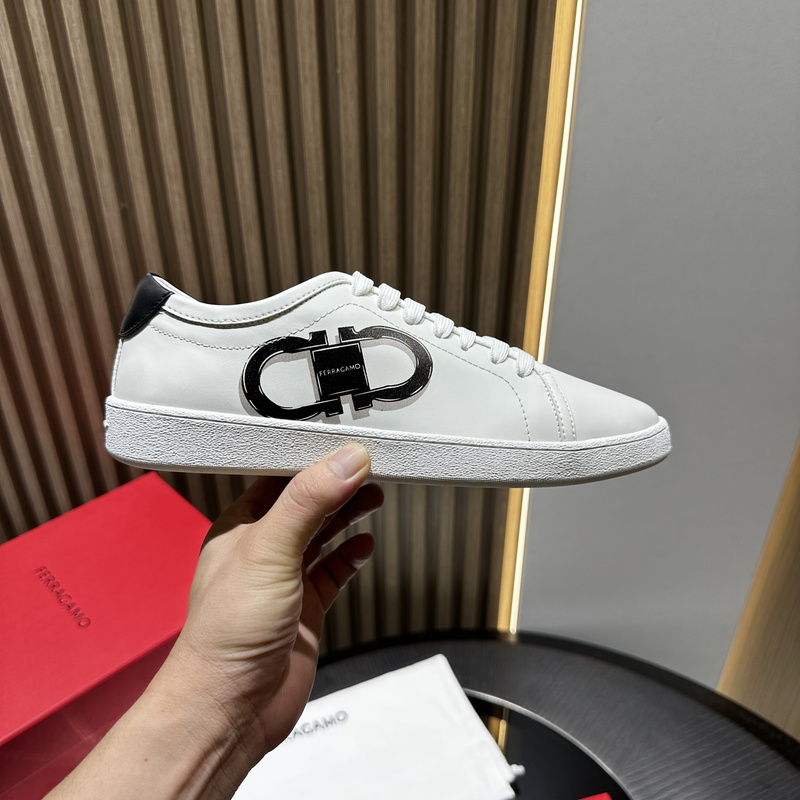Ferragamo Gancini Sneakers