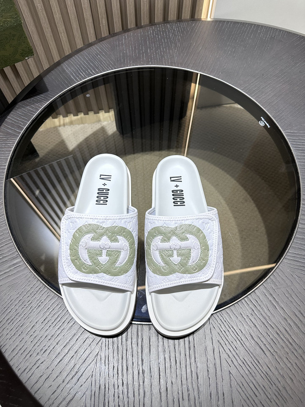GUCCI SLIDE