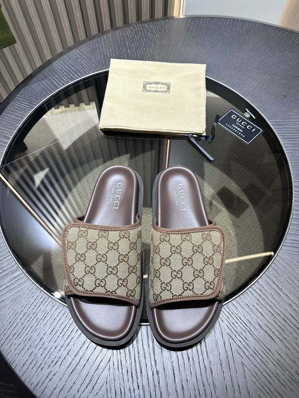 GUCCI SLIDE