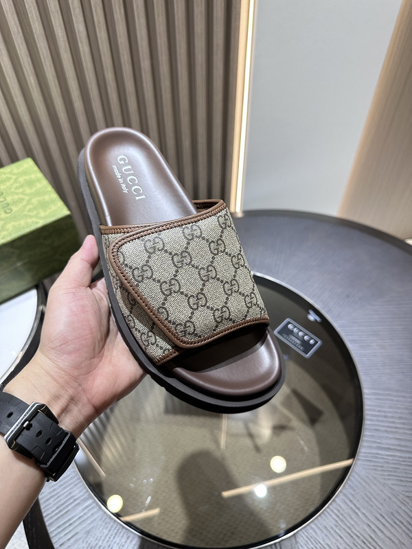 GUCCI SLIDE