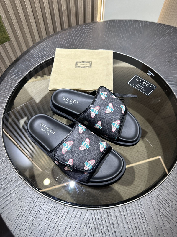 GUCCI SLIDE