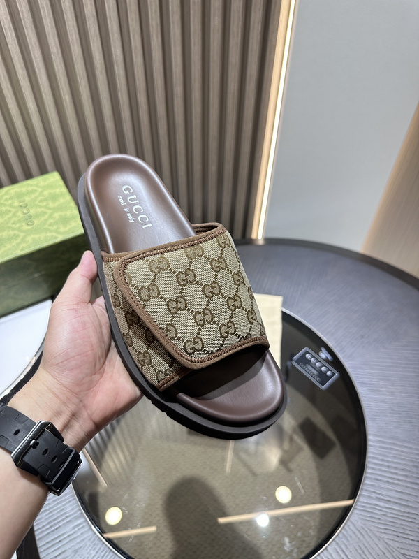 GUCCI SLIDE