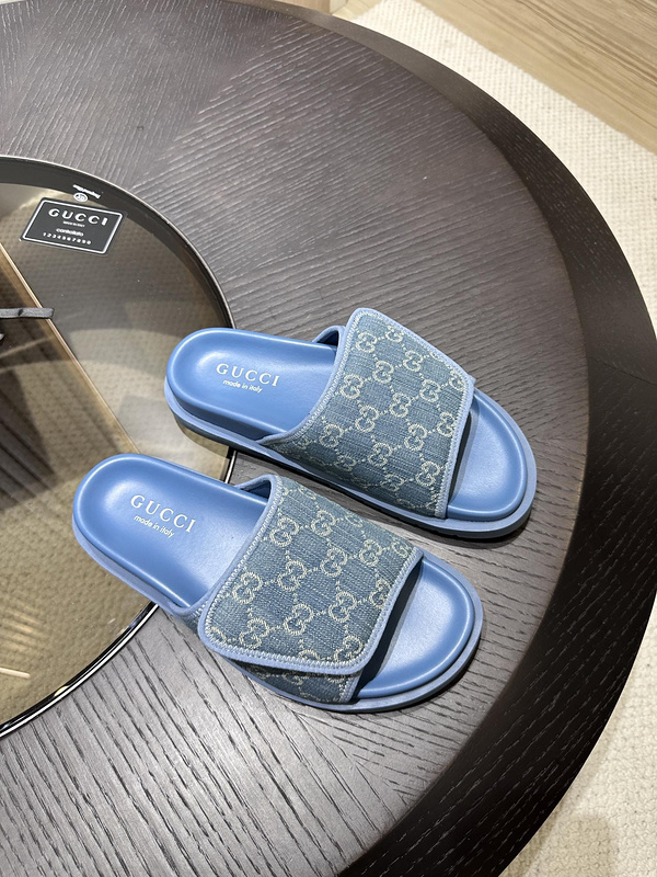 GUCCI  SLIDE