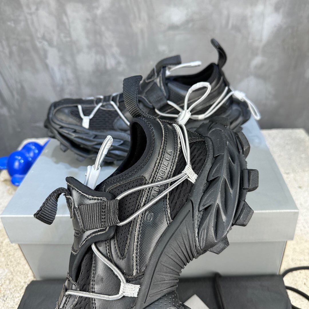 Balenciaga Hike sneaker