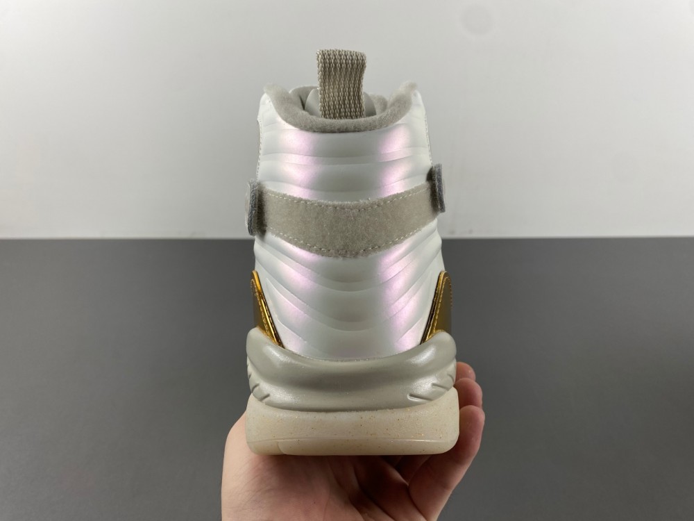 Air Jordan 8 “Champagne”