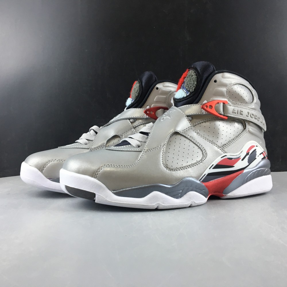 Air Jordan 8 “Reflective Bugs Bunny”
