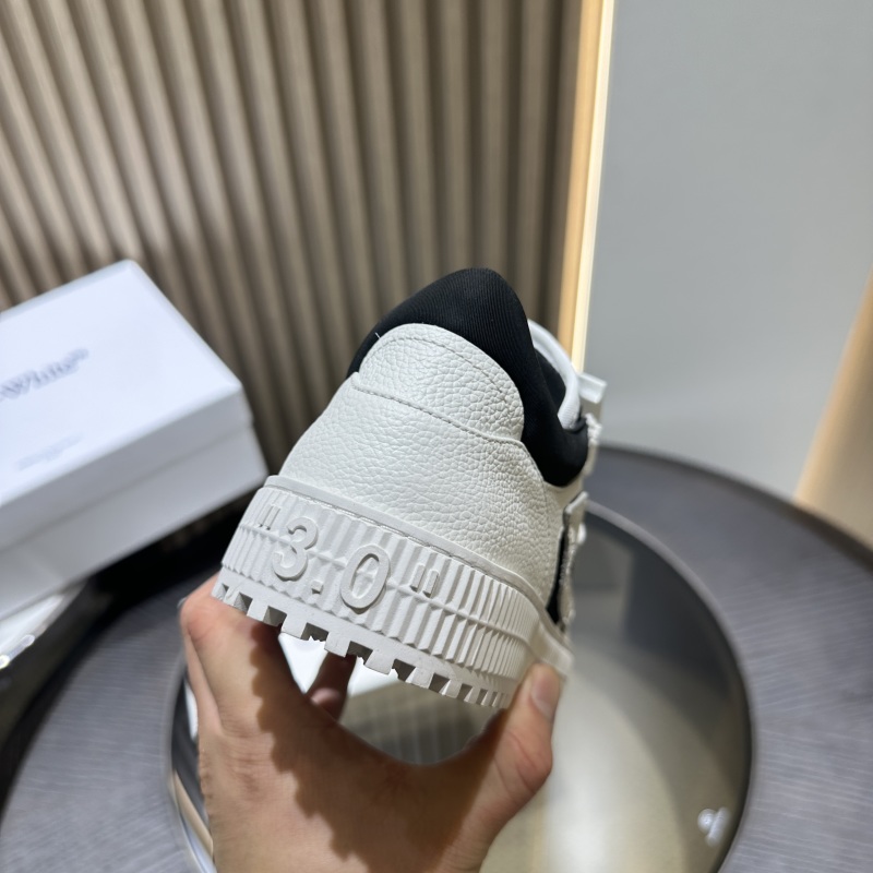 Off-white Low 3.0 Off Court Sneakers