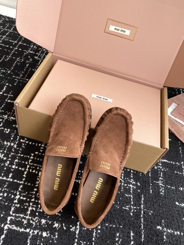 Suede Ruched Mocassin Loafers