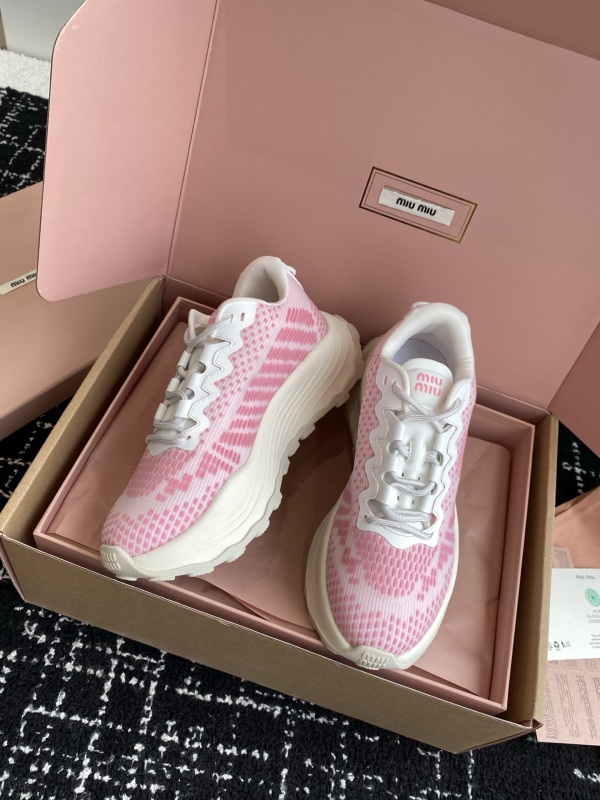 MiuMiu Sneakers