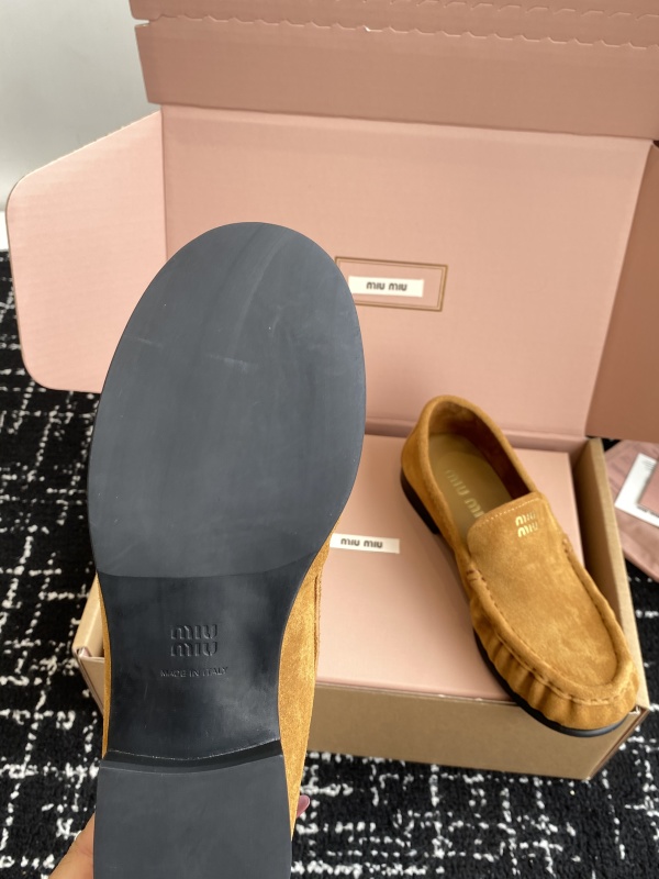 Suede Ruched Mocassin Loafers