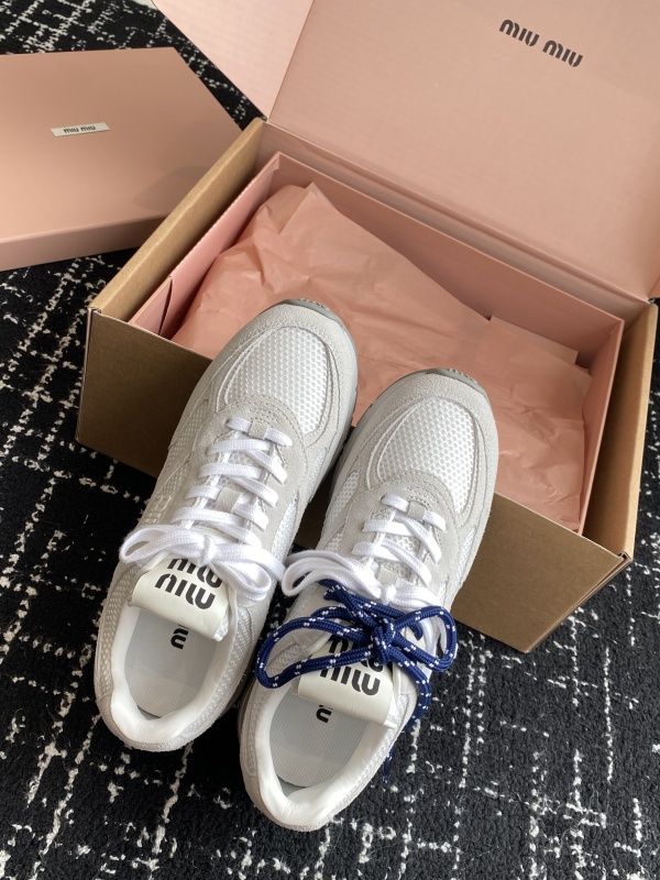 MIU M x NEW BALANCE TRAINERS
