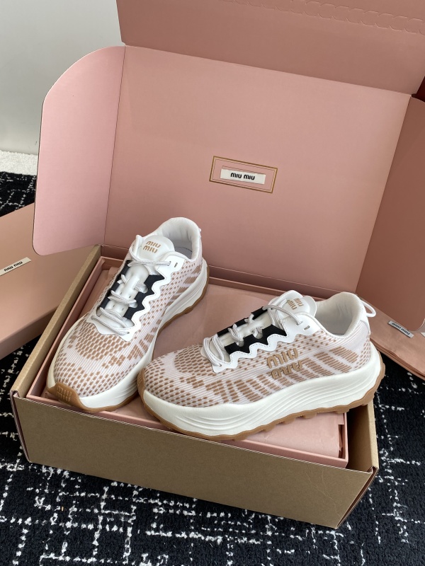 MiuMiu Sneakers