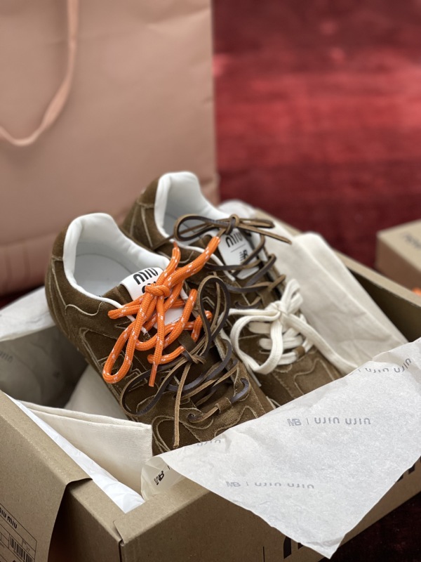 Miumiu x New Balance 530 Classic Sneaker