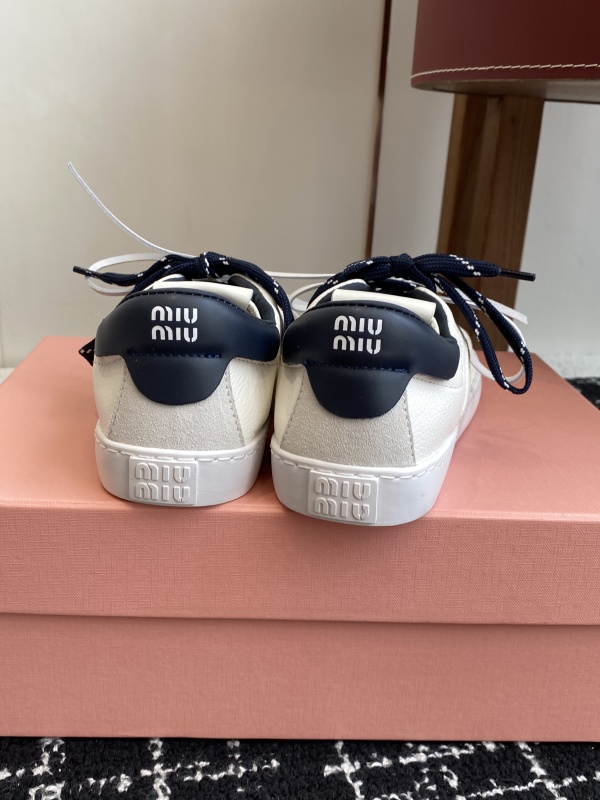 MiuMiu Sneakers